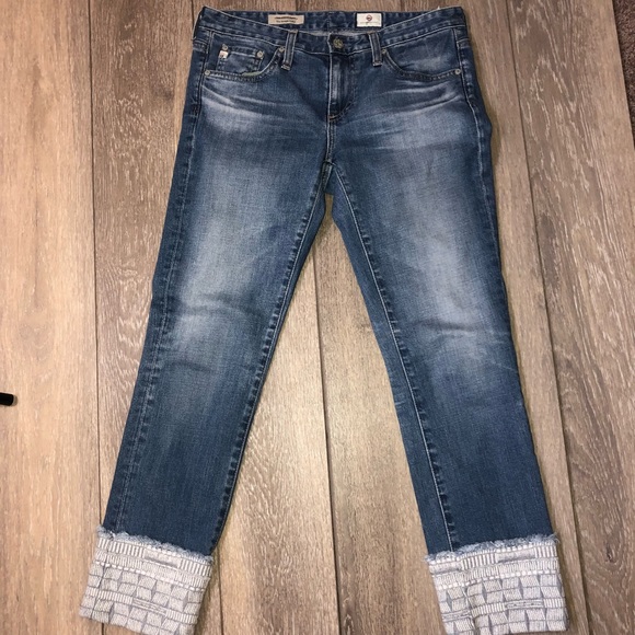 jeans with embroidered cuff